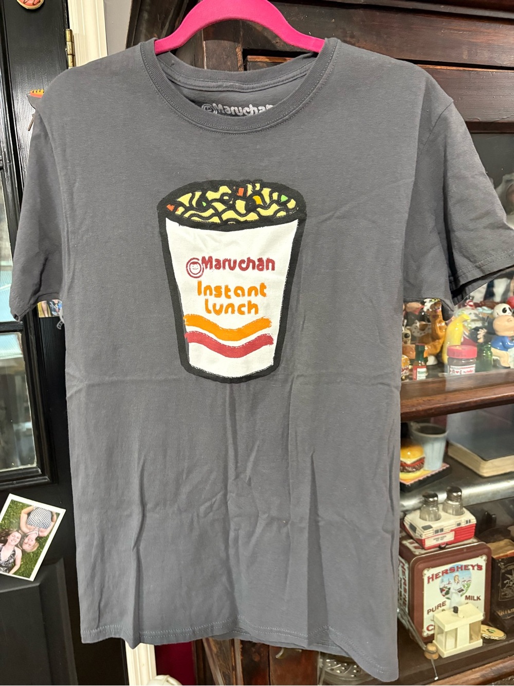 Maruchan Instant Lunch Ramen Cup Graphic T-Shirt Gray Size Small Foodie Tee